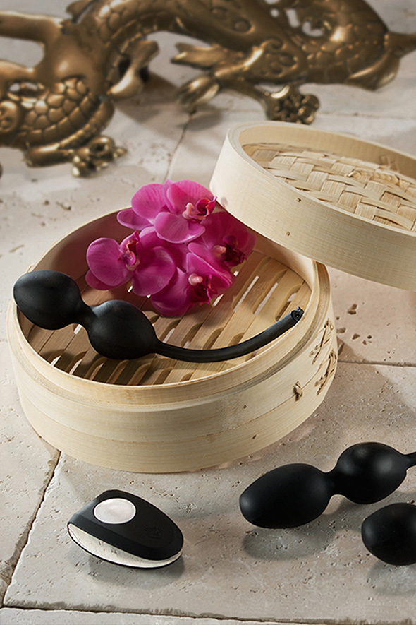 Hüvelygolyók Kegel-gyakorlatokhoz, amelyek erősítik a medencefenék izmait és javítják az intim egészséget.