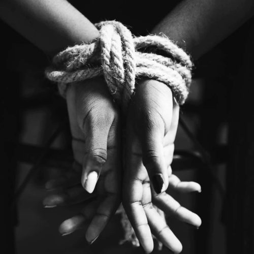 BDSM-jatekok-dark-romance-elmeny-scaled