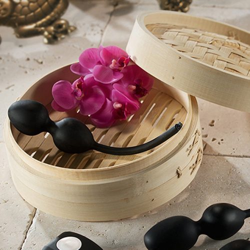 Hüvelygolyók Kegel-gyakorlatokhoz, amelyek erősítik a medencefenék izmait és javítják az intim egészséget.